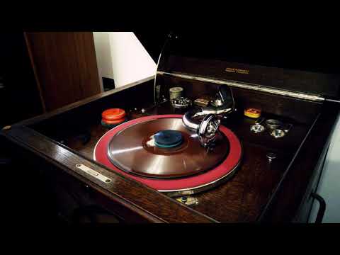 It's The Girl  - Freddy Rich's Radio Orch. - Hit Of The Week K1 - 1931