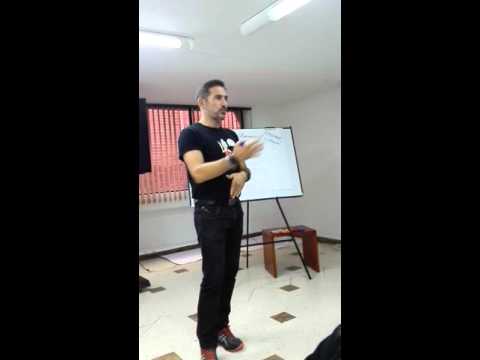 Comunicación no violenta por Ángel Medinilla