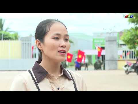 khi-the-soi-noi-huong-ve-dai-hoi-dang-o-xa-hoa-phu-truyen-hinh-dak-lak