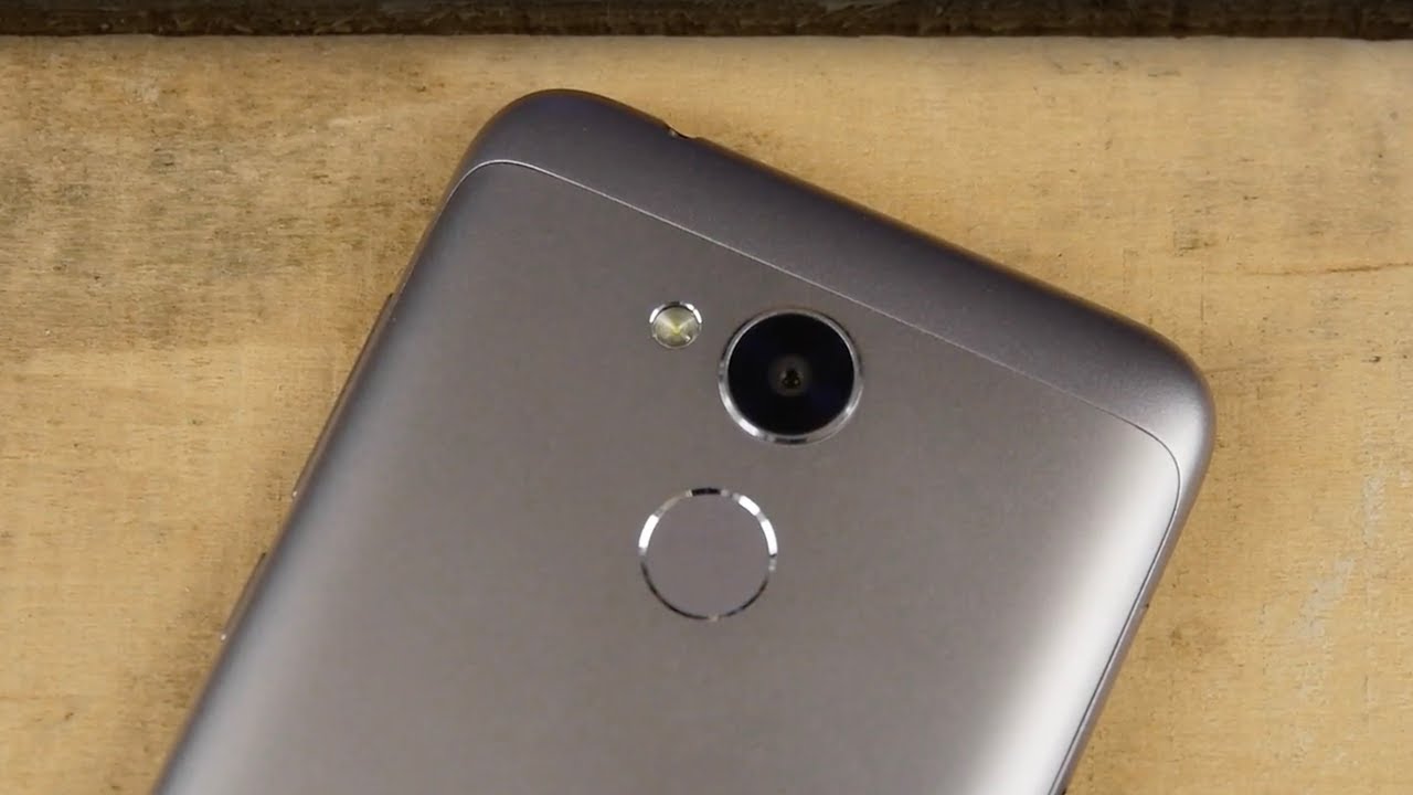 Honor 6A 2/16Gb Grey (DLI-TL20) video preview