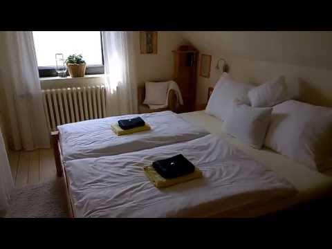 3 Gästezimmer und ein Bad mit Wanne/Dusche