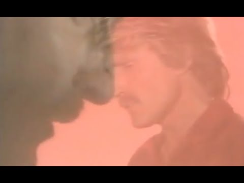 Christophe - J'l'ai pas touché (1984 - Music Video HQ)