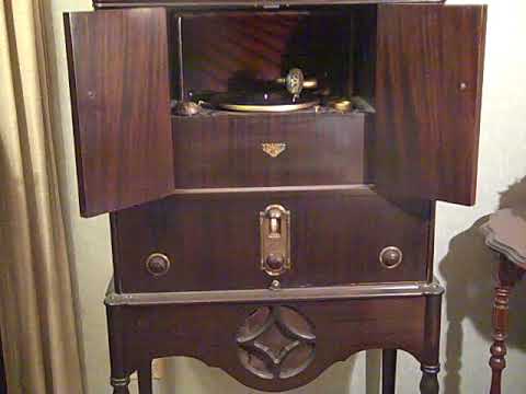 FRISCO SYNCOPATORS ADRIAN SCHUBERT - MOONLIT WATERS - ROARING 20'S VICTROLA RADIOLA 7-11