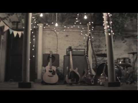 Matias Cena y Los Fictions - Arqueólogos y Escapistas