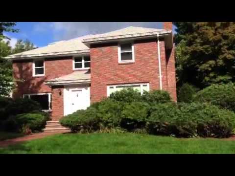 11 Vose Hill Rd Milton, MA 02181