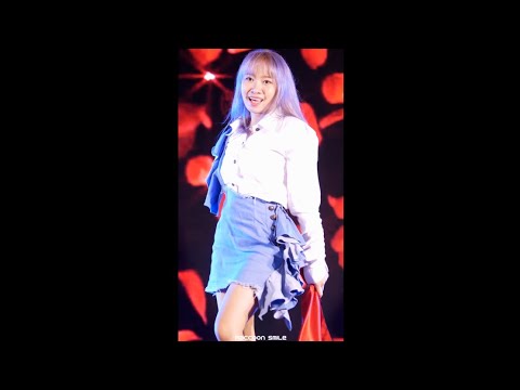 Jeen Dp Girls cover IZONE - Rumor,La Vie en Rose @MBK  Cover Dance 2019 (Final) - Fancam - 19.7.2019