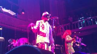 The S.O.S. Band live at Paradiso: Nothing But The Best/S.O.S. (Dit Dit Dit Dat Dat Dat Dit Dit Dit)