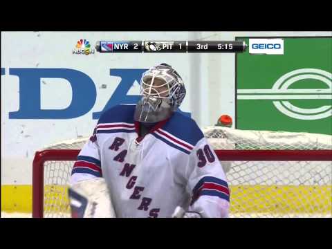 Henrik Lundqvist makes flurry of saves in Game 7