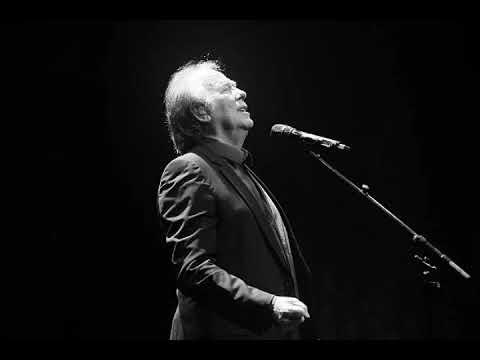 JOAN MANUEL SERRAT SE RETIRA DE LOS ESCENARIOS.