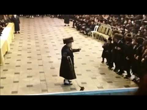 R' Aharon Mordechai Rokeach Dances Mitzvah Tantz At His Son's Wedding - 15 Sivan 5778