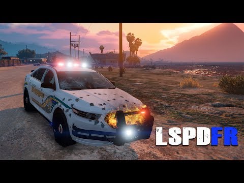 Train hits all of my officers - GTA 5 LSPDFR POLICE MODS