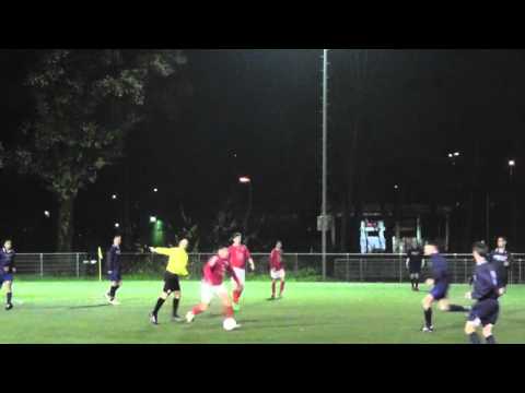 8 dec 2015 SV Gouda 1 - UVV 1 vriendsch. 0-2 scheenbeschermer