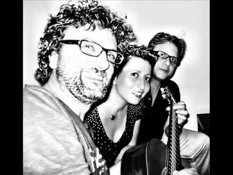 BossaBarrique - Blue Moon