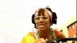 Avril Lavigne Ft Lil Mama - Girlfriend - Remix of Alexandra