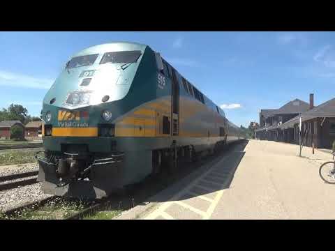 Four hours late with a crew change! VIA 84 August 8, 2020