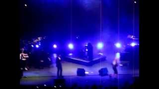 Emeli Sande &amp; Labrinth Performing Beneath Your Beautiful at Hammersmith Apollo