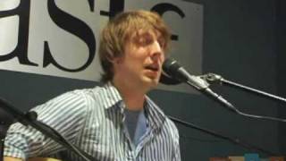Eric Hutchinson &quot;Rock &amp; Roll&quot; live at Paste