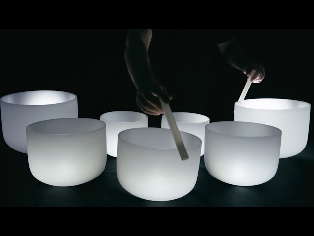 Vídeo relacionado con piedra curativa con cristales curativos naturales, colgante hexagonal cuarzo transparente que cura el equilibrio energético reiki puntiagudo