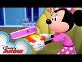 Vac Attack Minnie S Bow Toons Disneyjr