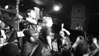 DOG EAT DOG - Pull My Finger (Live in Sofia, 13.10.2013) 2/9