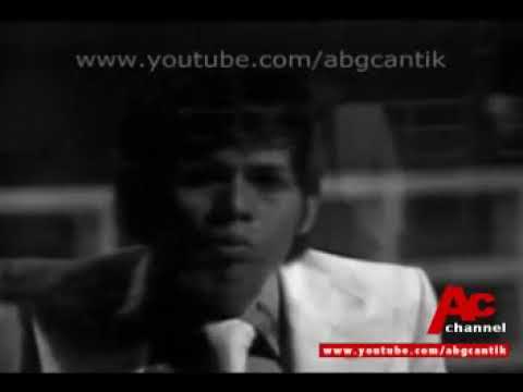 A RAMLIE  bunga melur 1970an