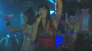 Tara McDonald 39 Delirious 39 Live At Mynt