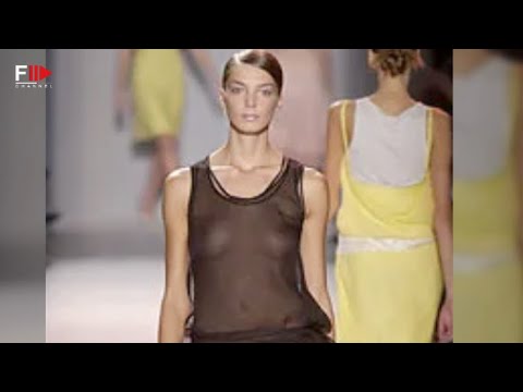 Vintage in Pills NINA RICCI Spring 2004 - Fashion Channel