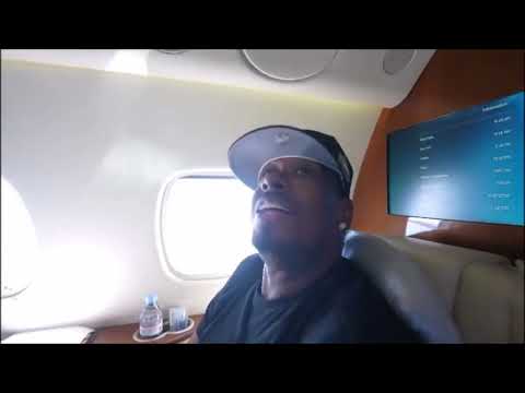 #50Cent catches his friend DJ Chubby Chub lacking on a private jet