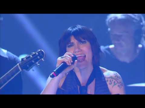 Luce (Tramonti A Nord Est) - Elisa Live alla sedicesima edizione di Amici il 13-05-2017