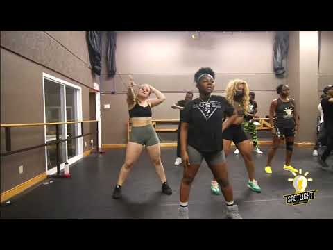 Yannick Francis Mid dancehall  dance cover ( Twizzla Mix )