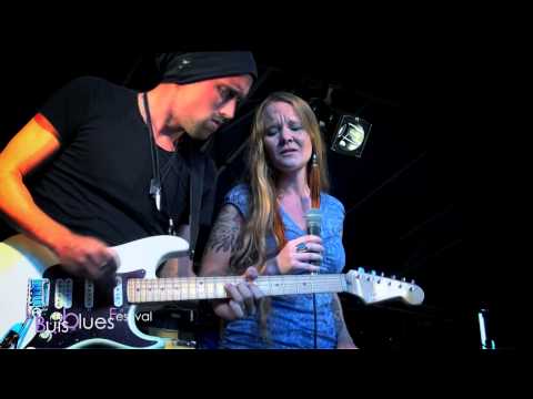 Layla Zoe Little Red Rooster Le Buis Blues Festival 2013
