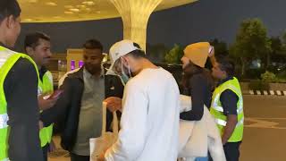 Virat Kohli With Anushka Sharma Spotted At Airport
