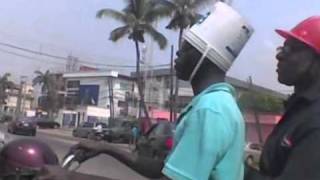 D'n Emmers - Ik heb een emmer op mijn kop