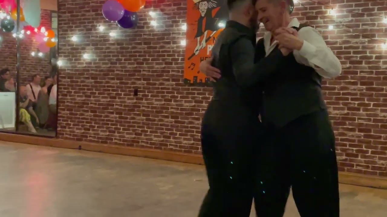 Video thumbnail for Astrid Weiske & Leonardo Sardella performing Vals 2023