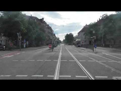 Straßenbahn mit FAHRT in Karlsruhe