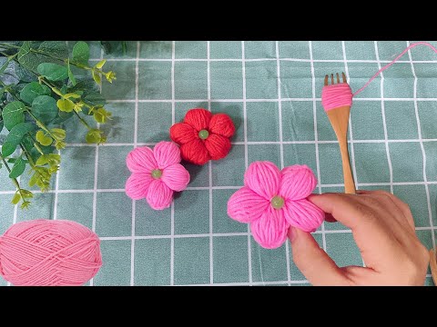 Super Easy Woolen Flower Making with Fork | easy woolen flower craft idea