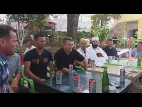 Labe tavoline - Po vine shqipet me flamure besa bese  - Vetem Labe