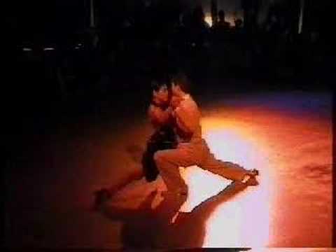  Javier Rodriguez  and  Geraldine Rojas  are  dancing  to  the  tango  "  La Yumba  "