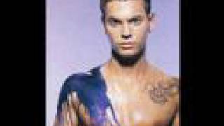 M.Pokora - She&#39;s Dangerous