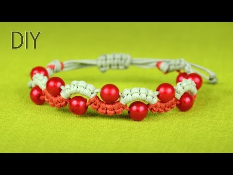 Heart Friendship Bracelet for Valentines Day DIY Tutorial