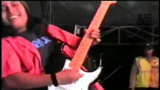 Download lagu Opening New Pallapa 2006 personil Jadul Cak Slamet,Nono,Sodiq,Soliq,Alex MC.Brams Sakti Mantul mp3 Download lagu Opening New Pallapa 2006 personil Jadul Cak Slamet,Nono,Sodiq,Soliq,Alex MC.Brams Sakti Mantul mp3