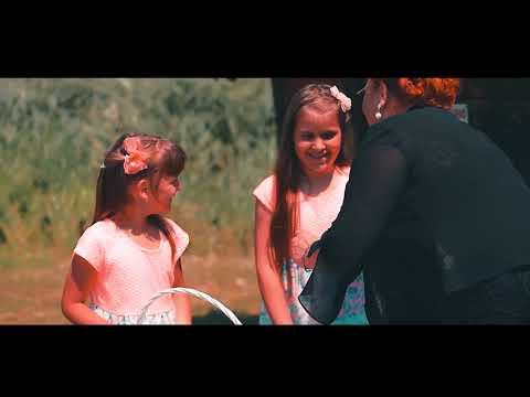 ESMA OMERAGIĆ  //  HVALA BOŽE  // 2018