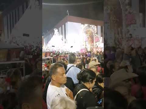 😊 Procesión de Virgen de la Candelaria del Socorro y del Señor de los Milagros, #trujillo #peru