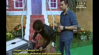 Download lagu [ANTV] Pesbuker Raffi Ahmad Worried About Losing Bella mp3