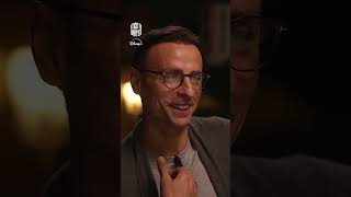 Berbatov and Rooney discuss the brilliance of Busquets.