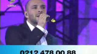 Gripin - Böyle Kahpedir Dünya canlı performans Disko kralı