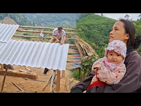 The village head has completed the roof of Ly Thi Yen's house.
