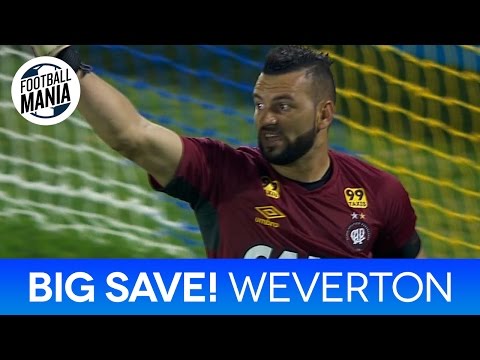 BIG SAVE!!! Weverton (Atlético PR) vs. Sportivo Luqueño