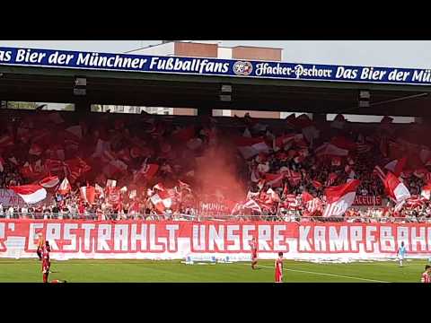 29.04.2018 FC Bayern Amateure - 1860 München 3:1, Stimmung, Support, Choreo, Rauch, Smokebombs