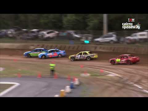 Aug 20 at TWW Cairns Speedway - Modified Sedans heat 1